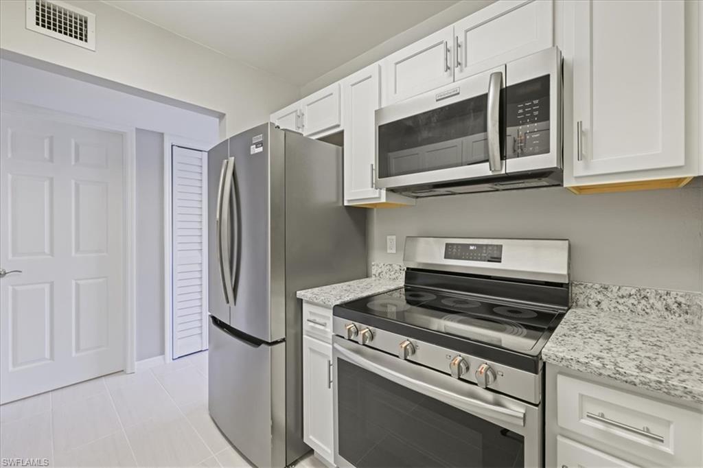 3225 E Riverside DR 63F photo 11