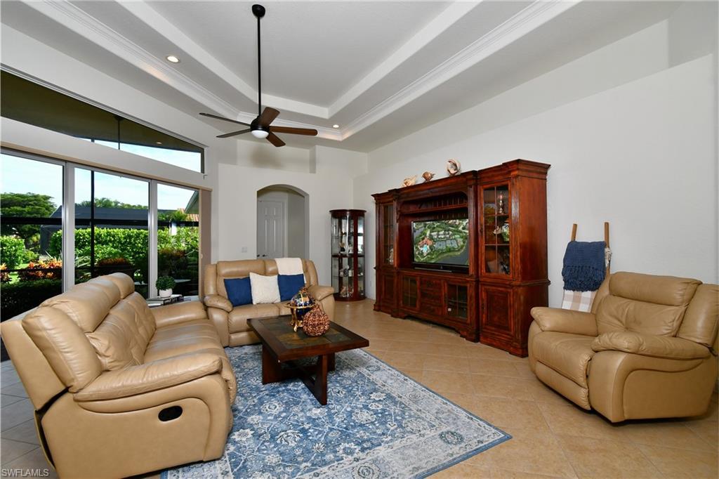 8871 Biella CT photo 7