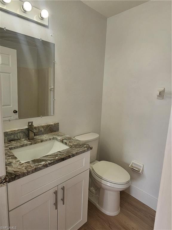 1247 Bacon AVE B photo 10