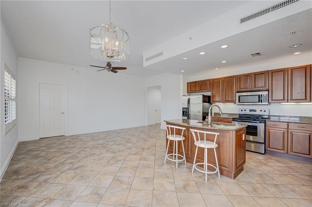 5060 Annunciation CIR 6204