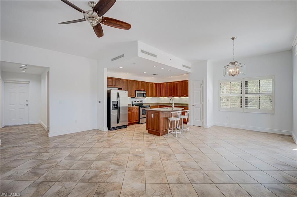 5060 Annunciation CIR 6204