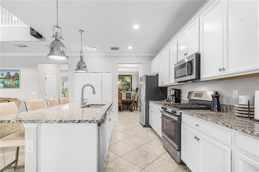 17589 Wayside BEND photo 8