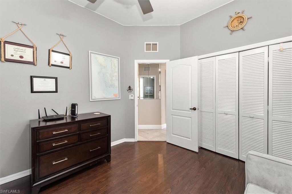 12952 Dresden CT photo 23