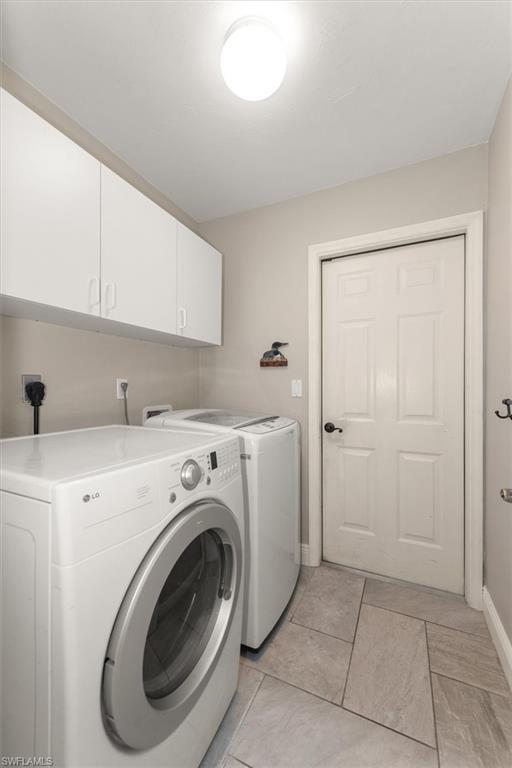 12952 Dresden CT photo 25