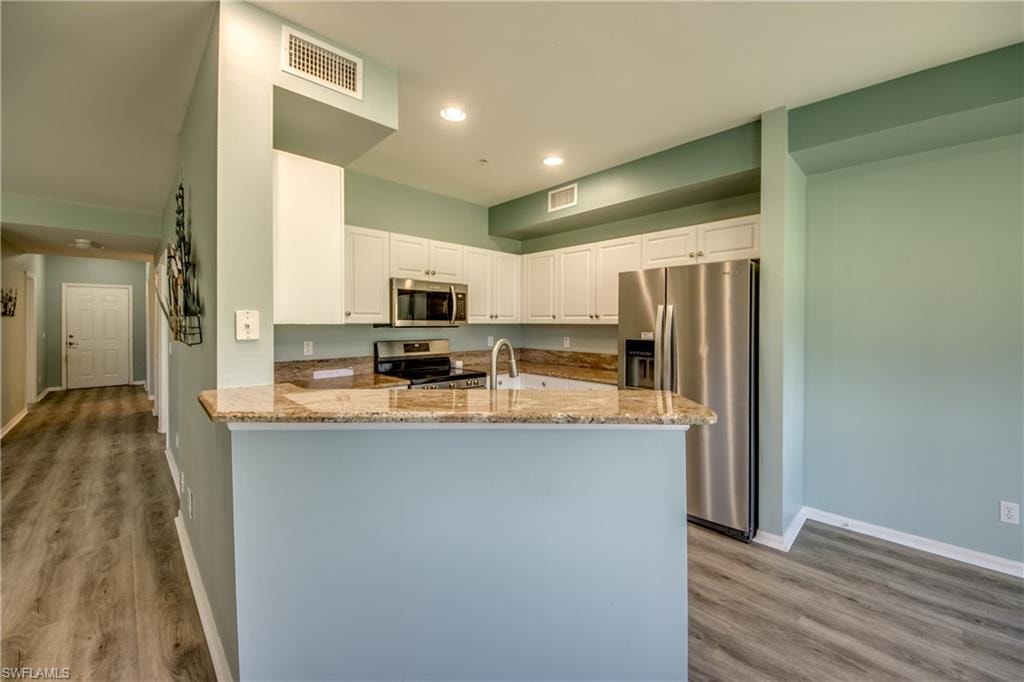 4015 Palm Tree BLVD 202 photo 8