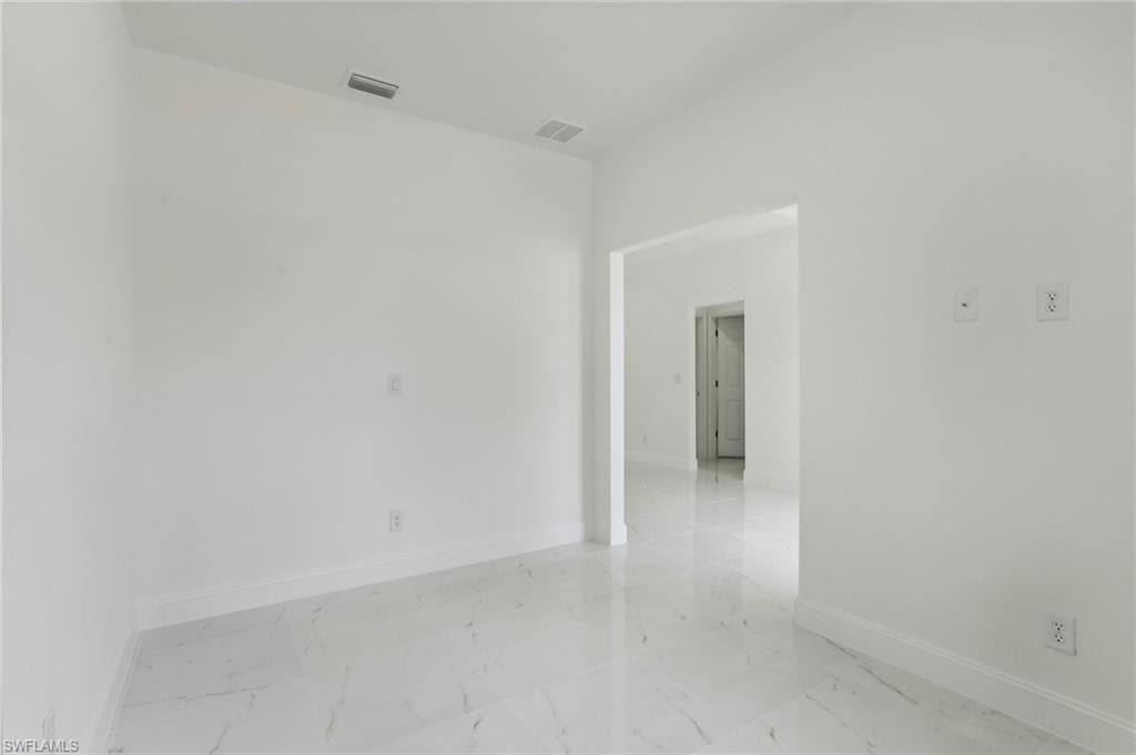 2702 24th ST W photo 11