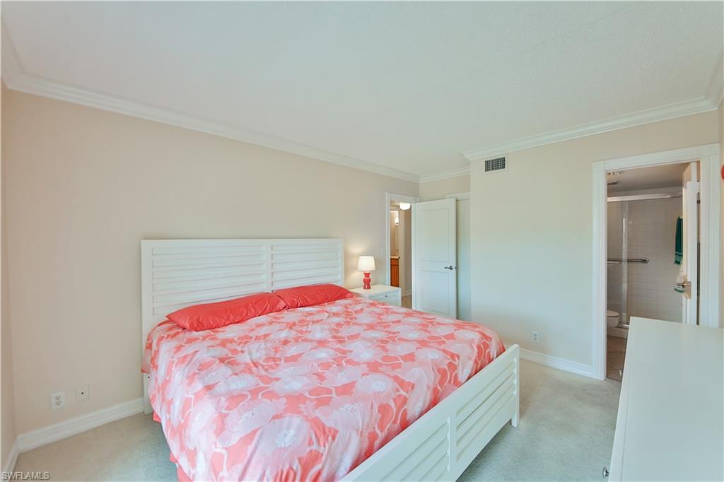 1100 Gulf Shore BLVD N 207 photo 16