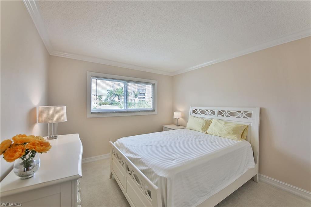 1100 Gulf Shore BLVD N 207 photo 22