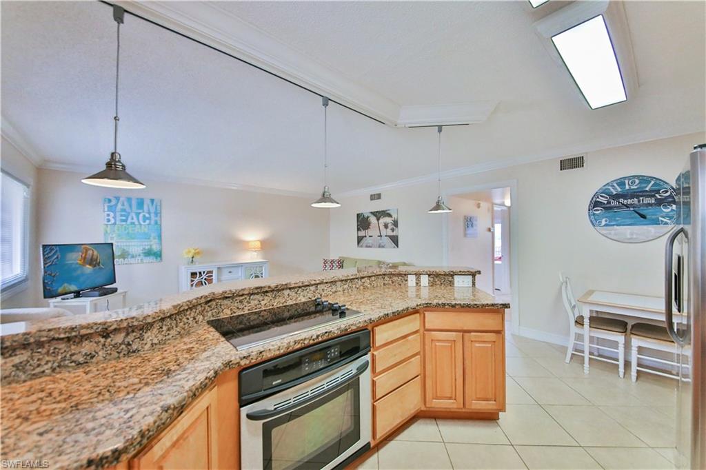 1100 Gulf Shore BLVD N 207 photo 7