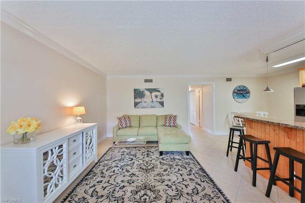 1100 Gulf Shore BLVD N 207