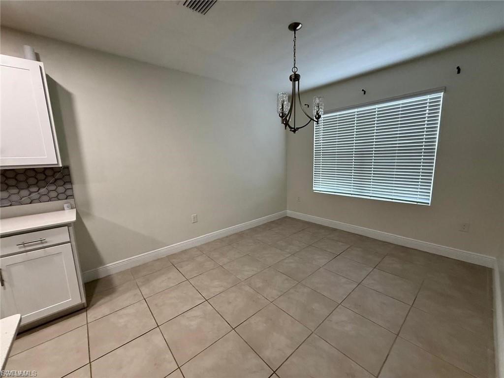 635 NE 6th PL