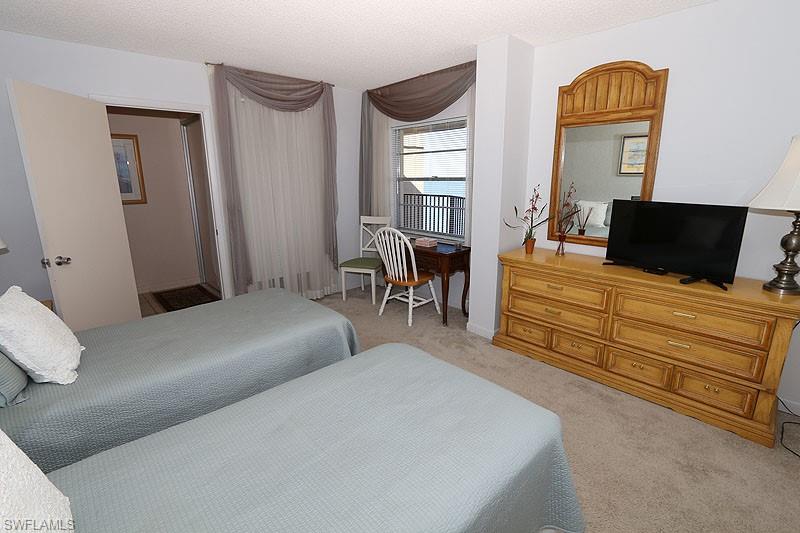 Alternate Guest Bedroom View