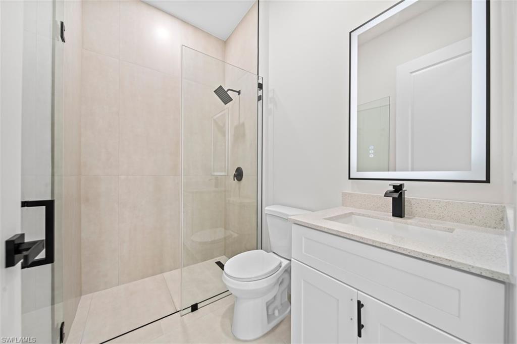 29 Trafalgar PKWY photo 30