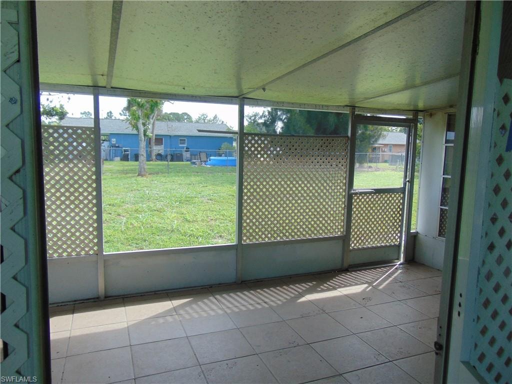 117 Stetson ST photo 13