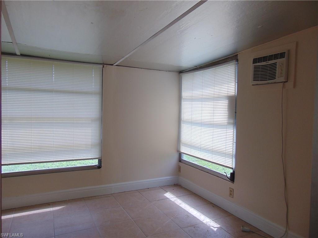 117 Stetson ST photo 12