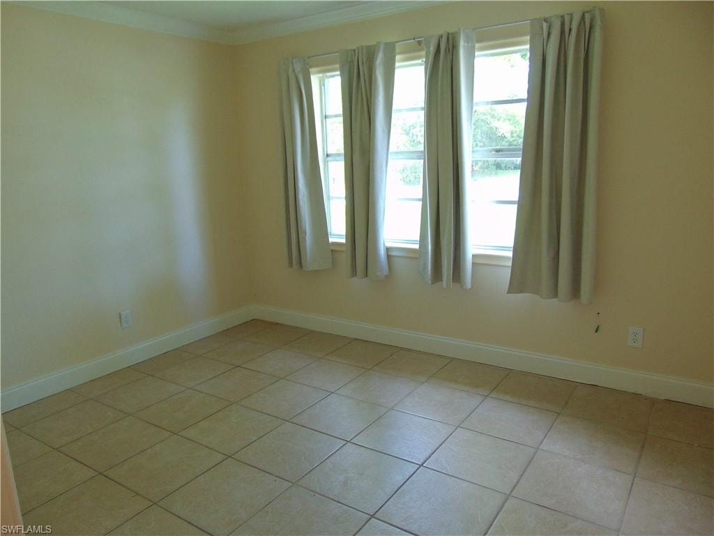 117 Stetson ST photo 8