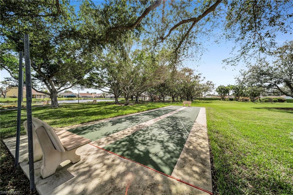 15069 Cloverdale DR photo 39