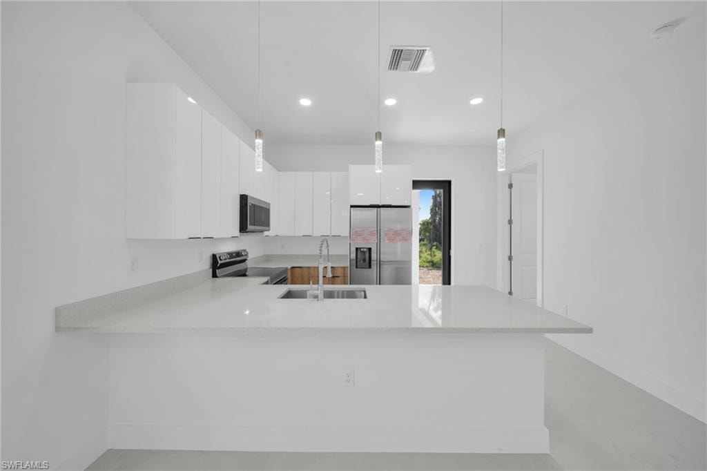 347 Columbus BLVD photo 12