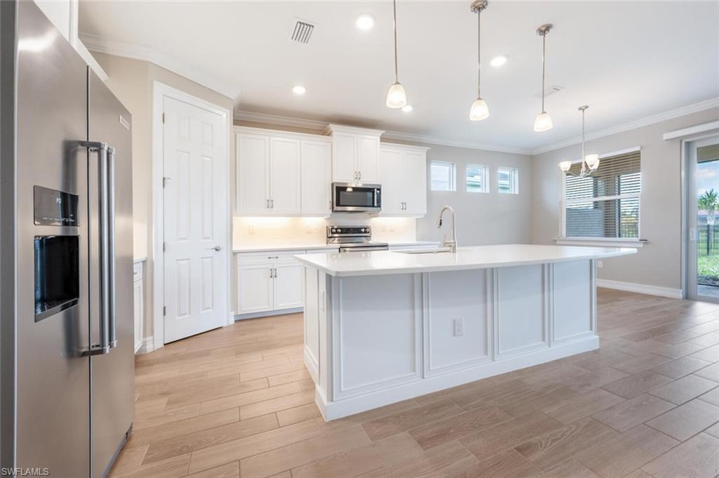 16801 BAY ISLAND CT photo 10