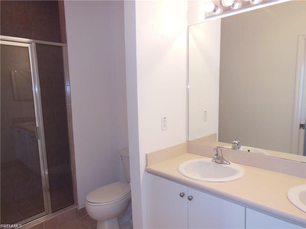 8312 Bernwood Cove LOOP 1008 photo 9
