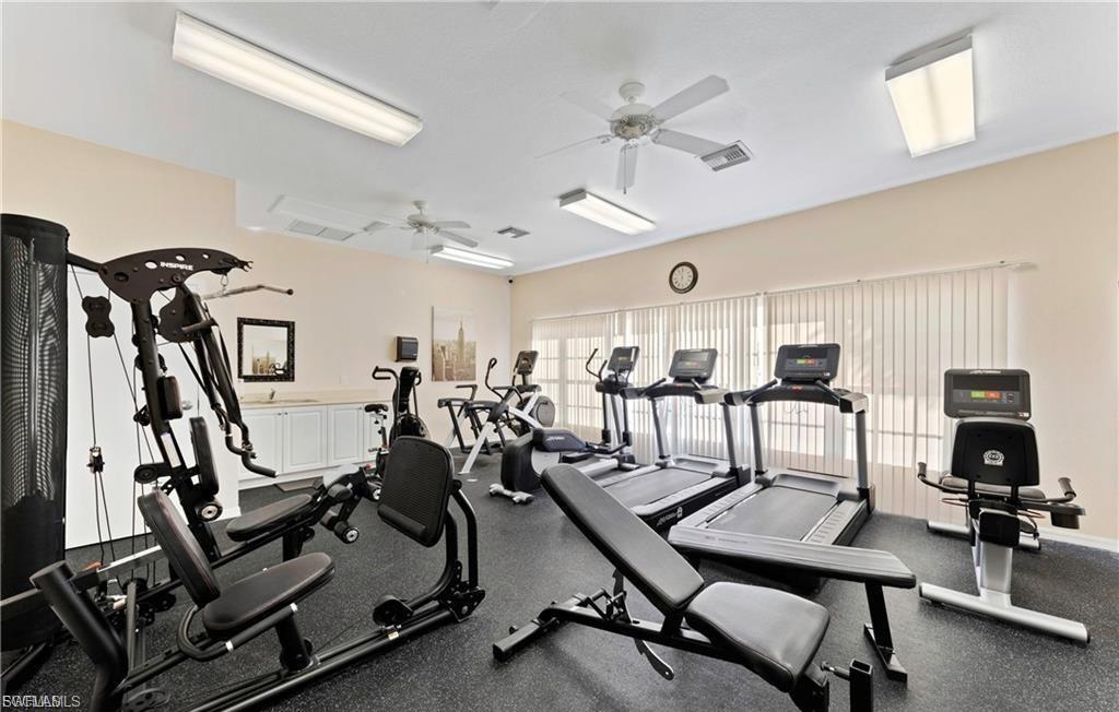 8312 Bernwood Cove LOOP 1008 photo 18