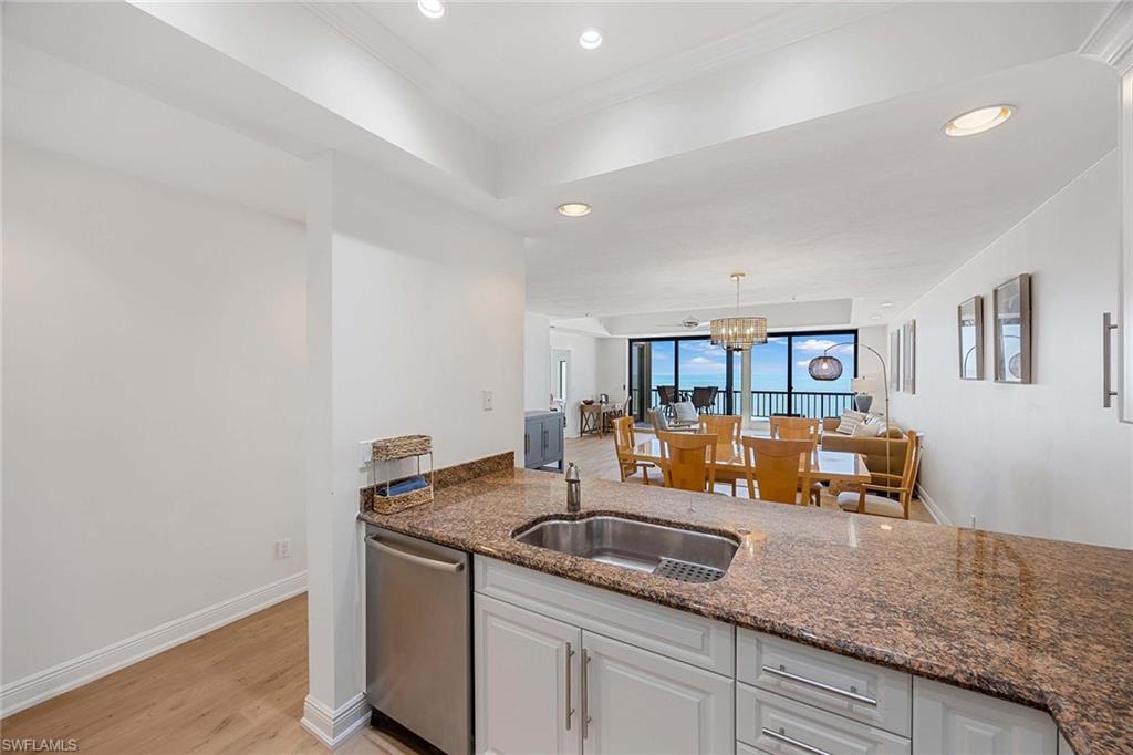 100 Collier BLVD PH5 photo 12