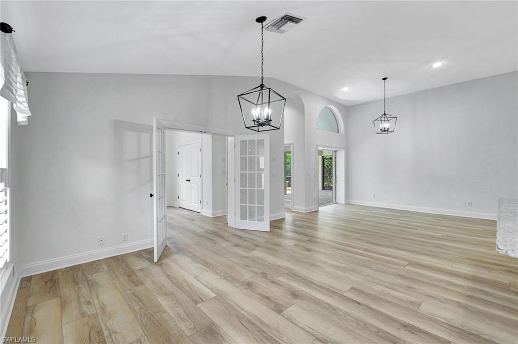 7052 Timberland CIR photo 16