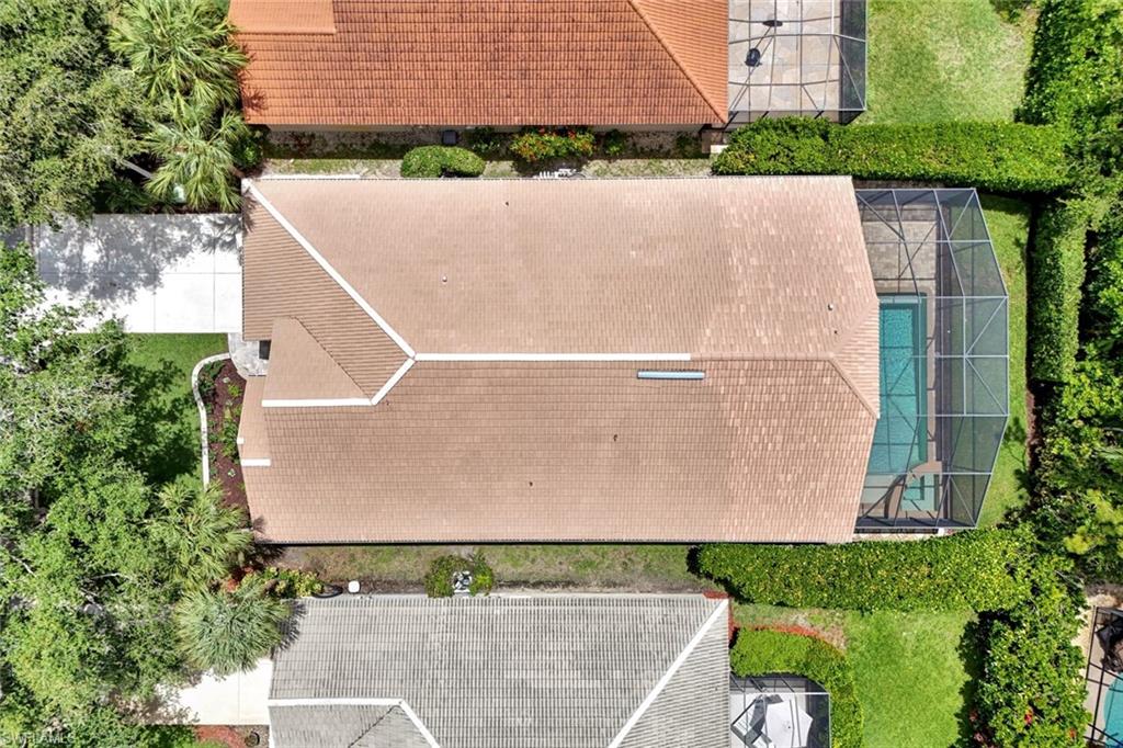 Screened-in pool with a rectangular shape
