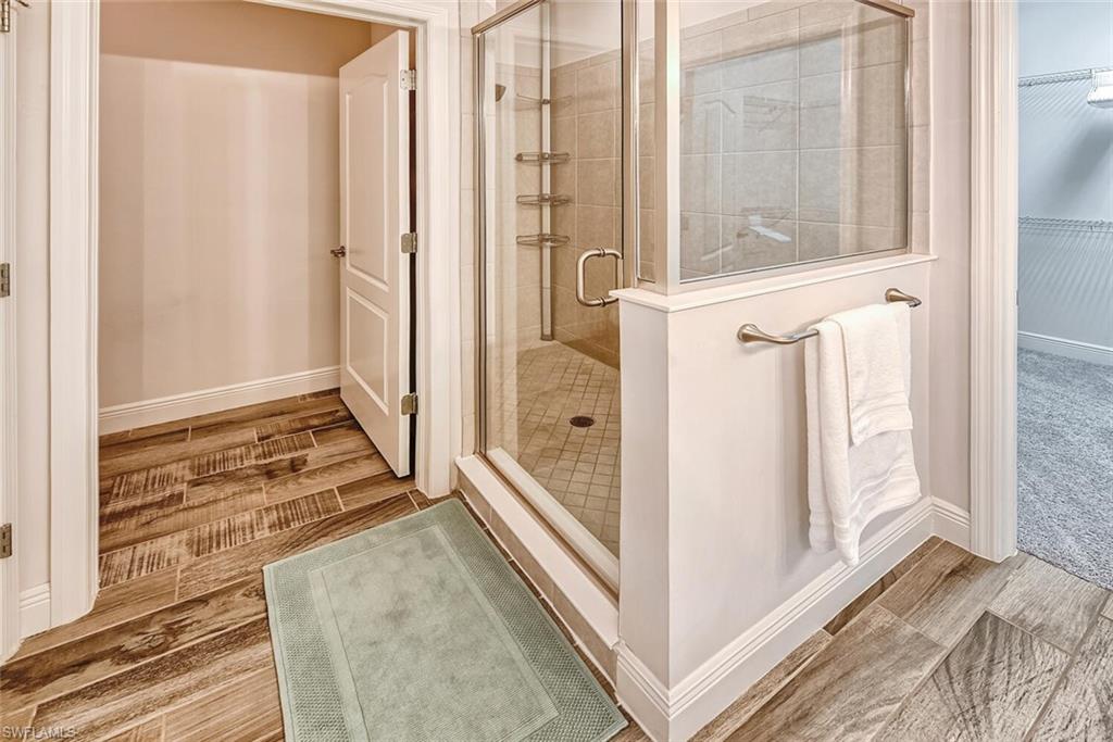 6960 Avalon CIR 807 photo 14