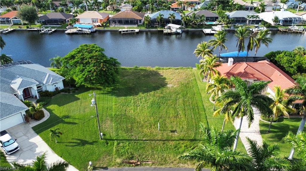 2525 SW 53rd TER