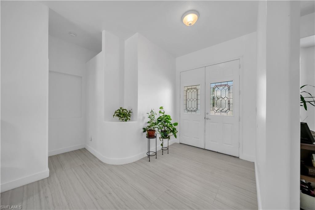 11142 Lakeland CIR
