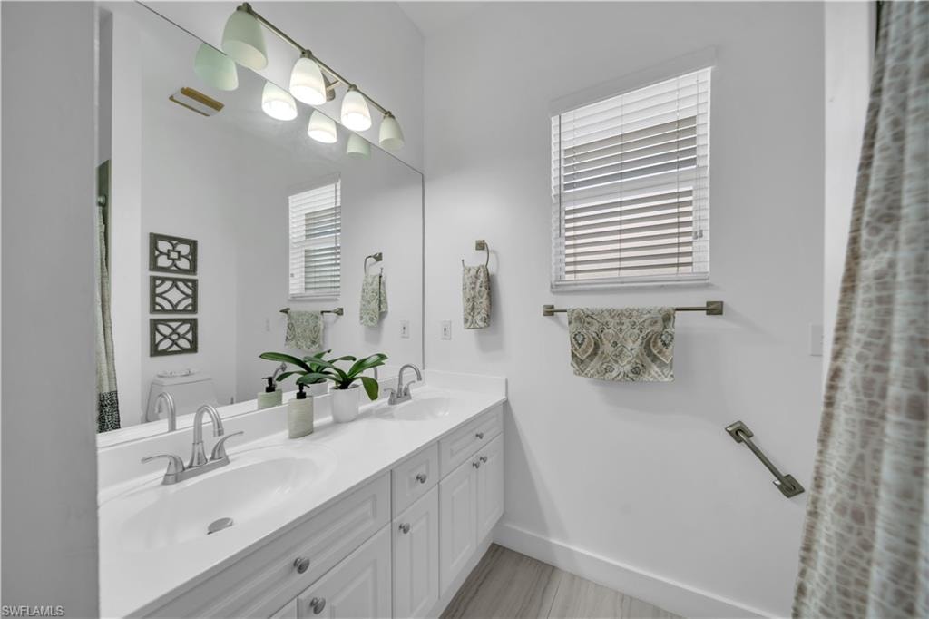 11142 Lakeland CIR photo 21