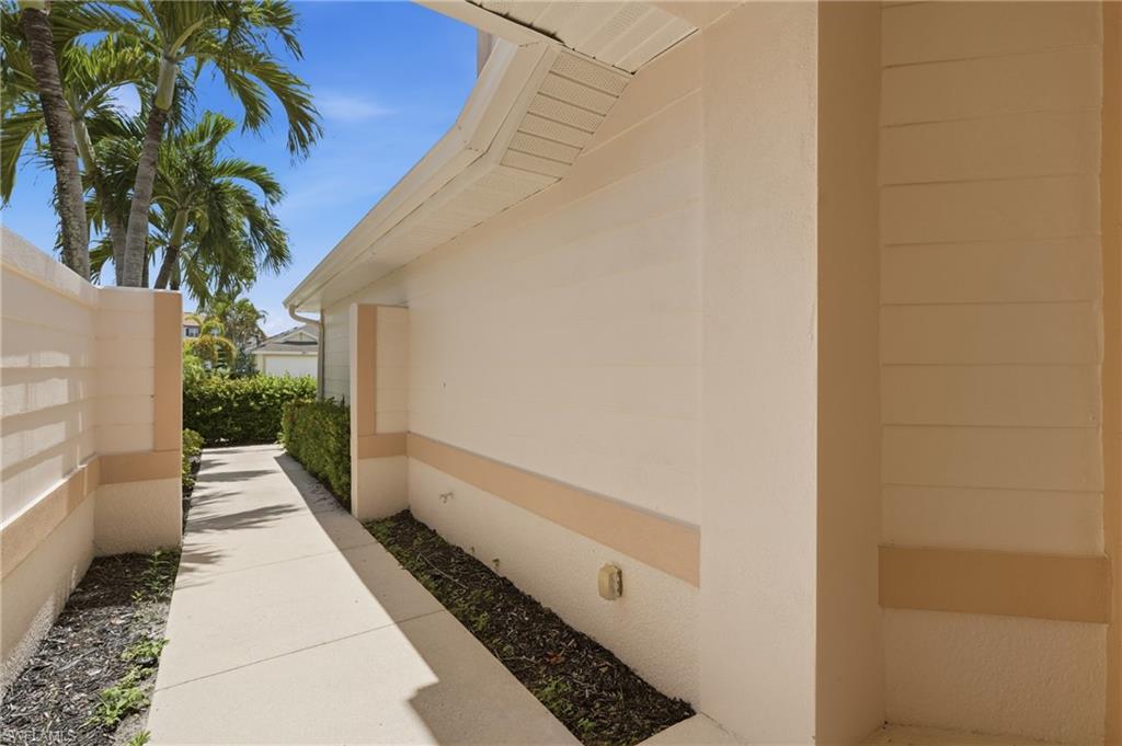 4327 Avian AVE photo 33