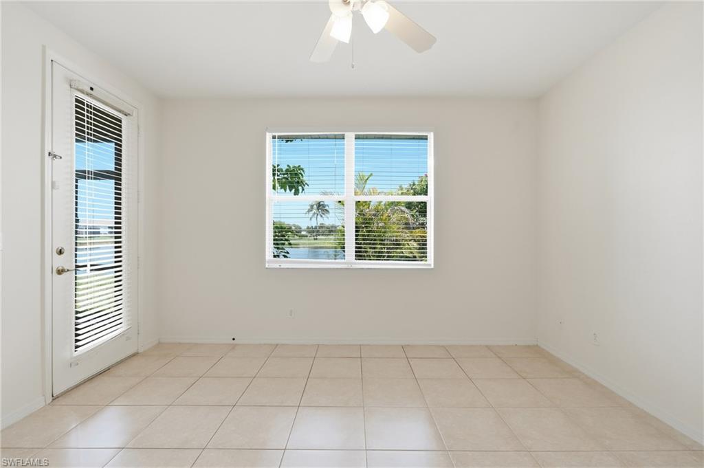 4327 Avian AVE photo 18