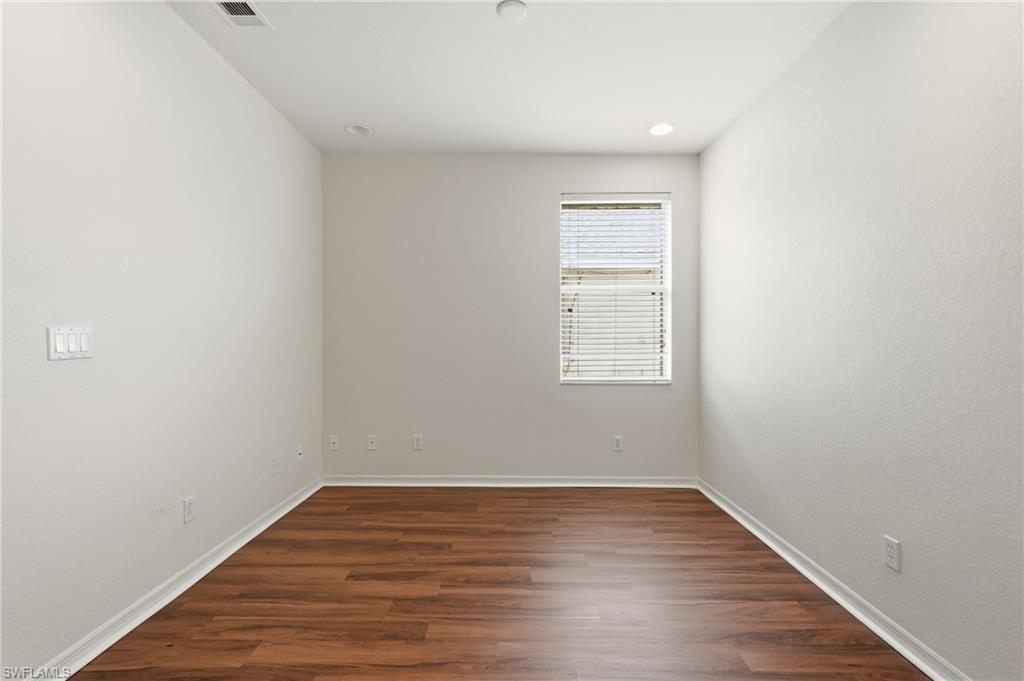 4327 Avian AVE photo 15