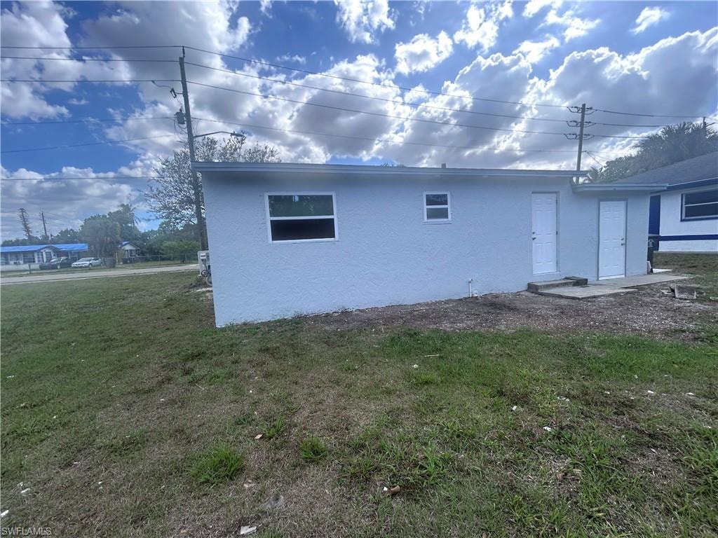 2655 Market ST photo 19
