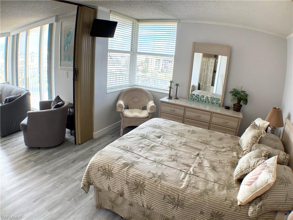 7330 Estero BLVD 508 photo 12