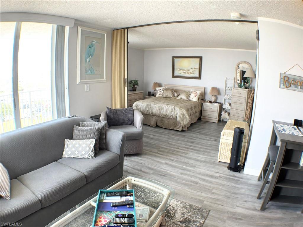 7330 Estero BLVD 508 photo 7