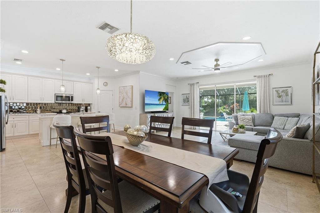 2390 Heydon CIR E photo 9
