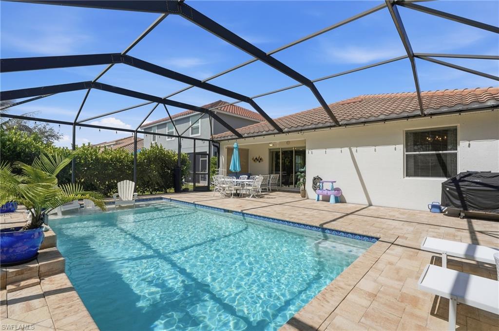 2390 Heydon CIR E photo 31