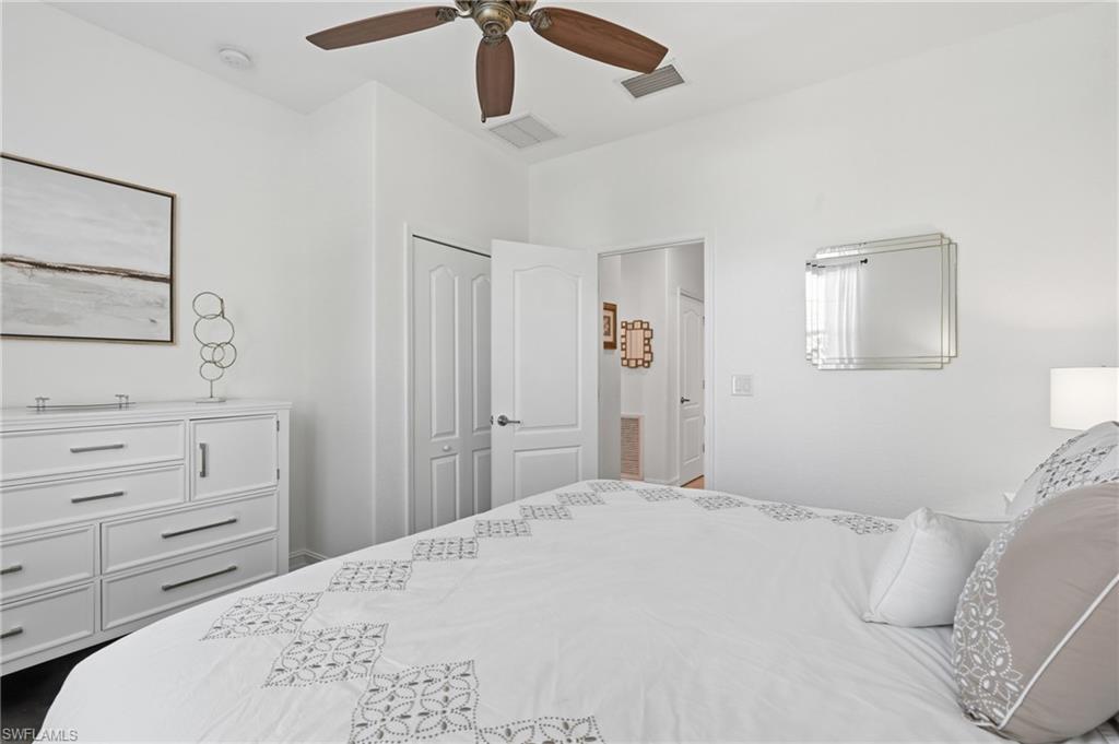2390 Heydon CIR E photo 21