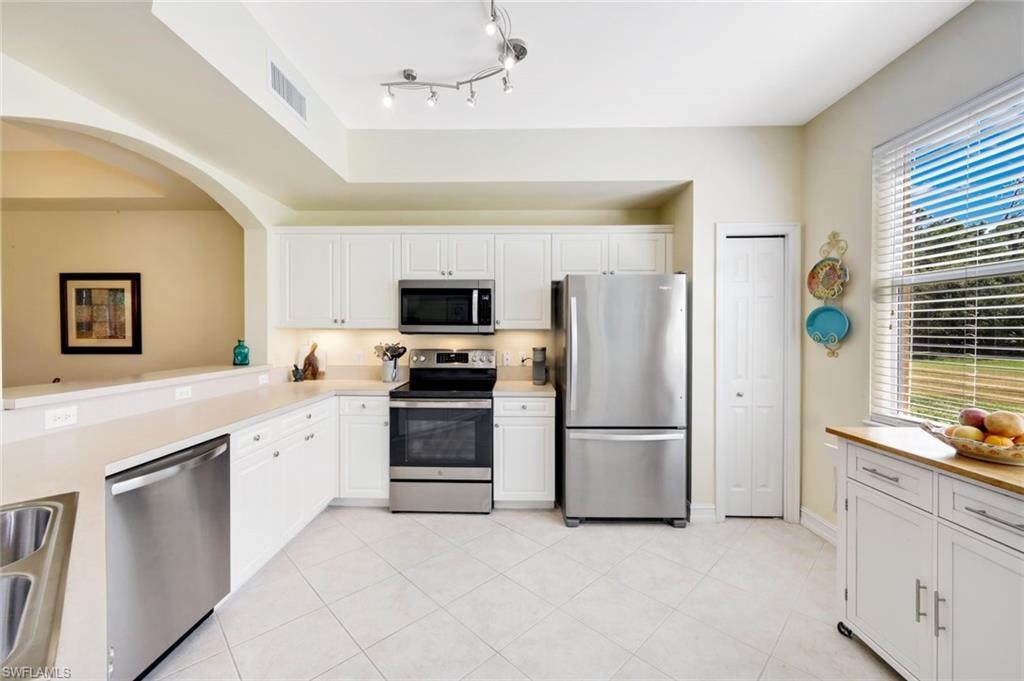 10530 Amiata WAY 105 photo 10