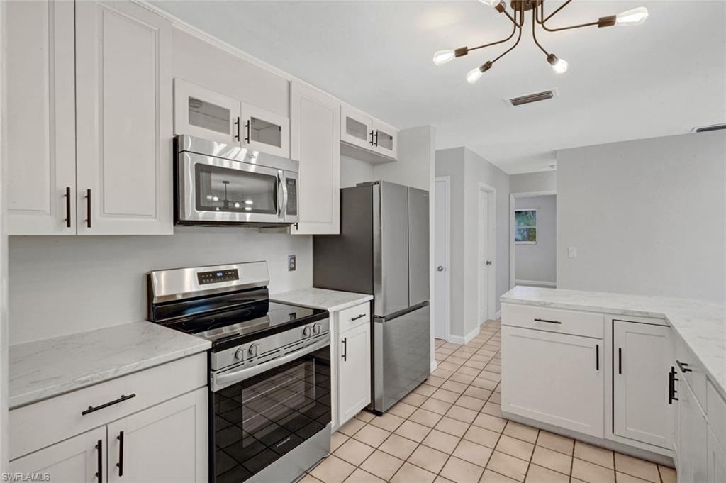 206 SE 46th TER photo 21
