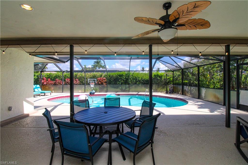 213 Bay Meadows DR
