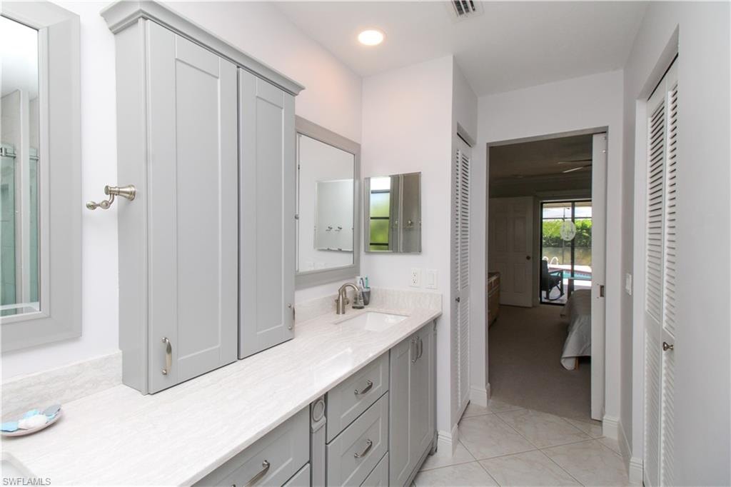 213 Bay Meadows DR photo 32