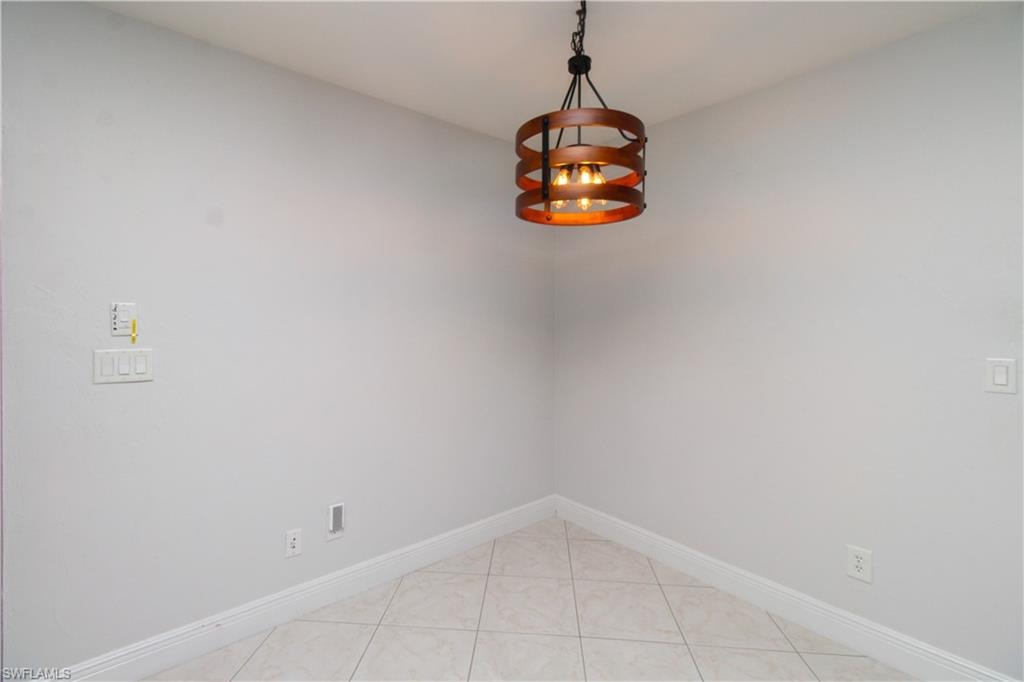 213 Bay Meadows DR photo 40