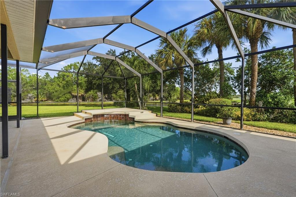 Pool & Lanai