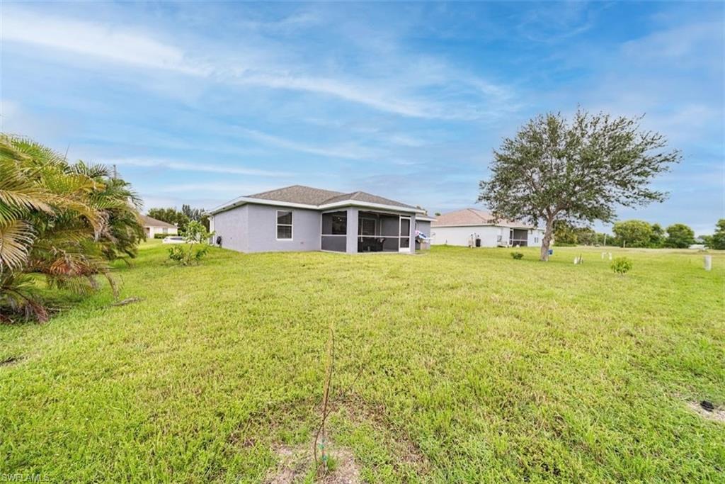 2020 NW 16th TER photo 23